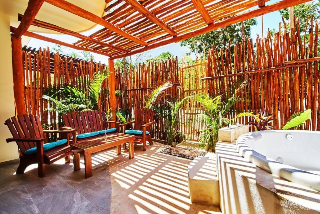 Puerta Zama - Luxury Apartments Tulum Eksteriør billede